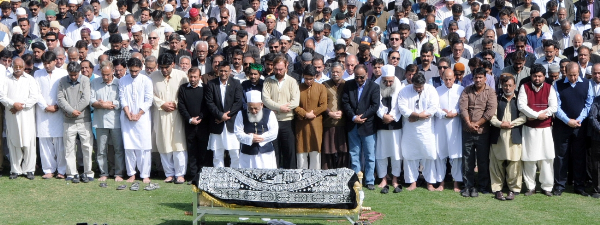 Dr Muhammad Ali Shah laid to rest amid sobs and tears