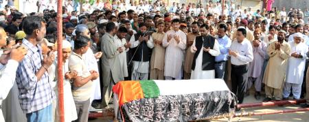 کراچی اور ملک میں دہشتگردوں کی نشاندہی کے جرم میں کارکنان کو تواتر کے ساتھ قتل کیا جارہاہے ، عبدالحسیب
