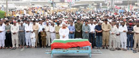 MQM workers Abdul Wahab and Mohammed Rafique buried.