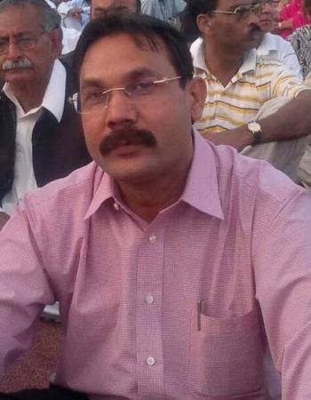Former Hyderabad zonal incharge and currently Member of MQM CEC, Mohammad Shareef arrested in Karachi