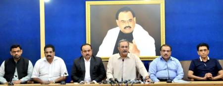 MQM announces protest schedule on water crisis