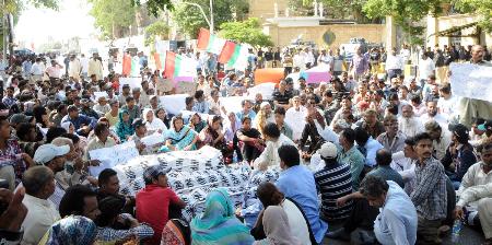 ایم کیوایم نے چارہمدردوں کے اغواء اورقتل کے واقعہ پر کل سندھ بھر میں پرامن یوم سوگ منانے کا اعلان کردیا۔