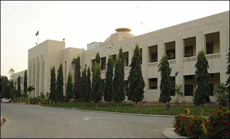 جناح اسپتال کی نااہل انتظامیہ کی برطرفی کا حق پرست اراکین صوبائی اسمبلی کی جانب سے خیر مقدم
