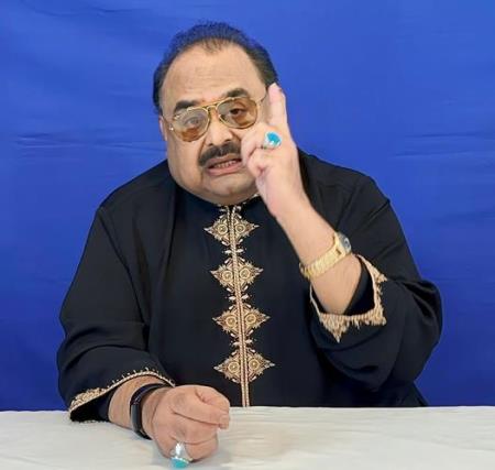 Latest Photographs Of Father Of The Mohajir Nation Qet Altaf Hussain-
