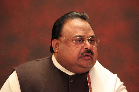 Recovery of explosive material from beneath the car of Hamid Mir is an attack on freedom of press: Altaf Hussain