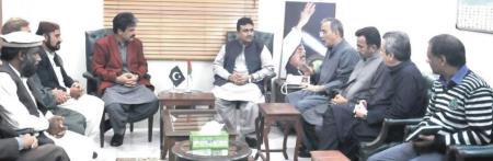 بلوچستان نیشنل پارٹی کی سینٹرل ایگزیکٹو کمیٹی کے رکن اور سابق رکن قومی اسمبلی میر عبد الرؤف مینگل کی سربراہی میں وفد کی  رابطہ کمیٹی کے سینئر ڈپٹی کنوینر عامر خان سے ملاقات 
