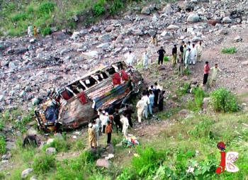 مظفر آباد میں تویلیاں کے مقام پر مسافر ویگن کھائی میں گرنے کے المناک حادثہ میں متعدد افراد کے جاں بحق اور زخمی ہونے پررابطہ کمیٹی کااظہار تعزیت 