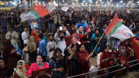 Economic corridors for Pakistan not for Punjab only: Altaf Hussain