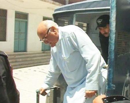 MQM slams handcuffed presentation of ANP’s Mian Iftikhar