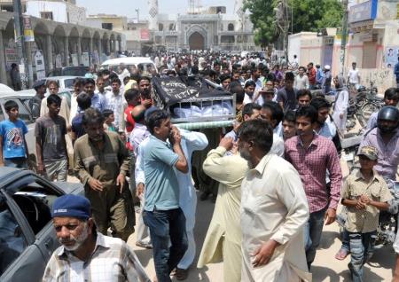 MQM slams policemen killings in Bhangoria Goth